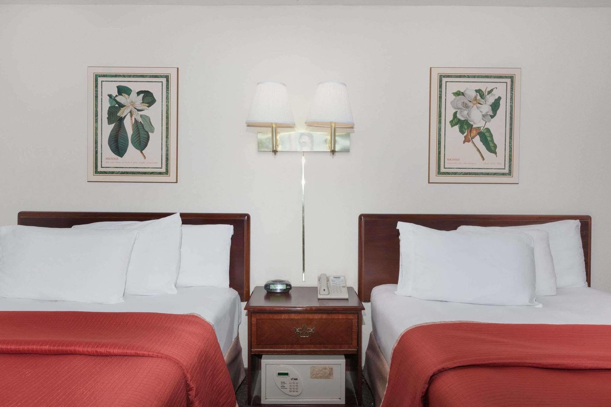 Travelodge By Wyndham Lafayette Ngoại thất bức ảnh