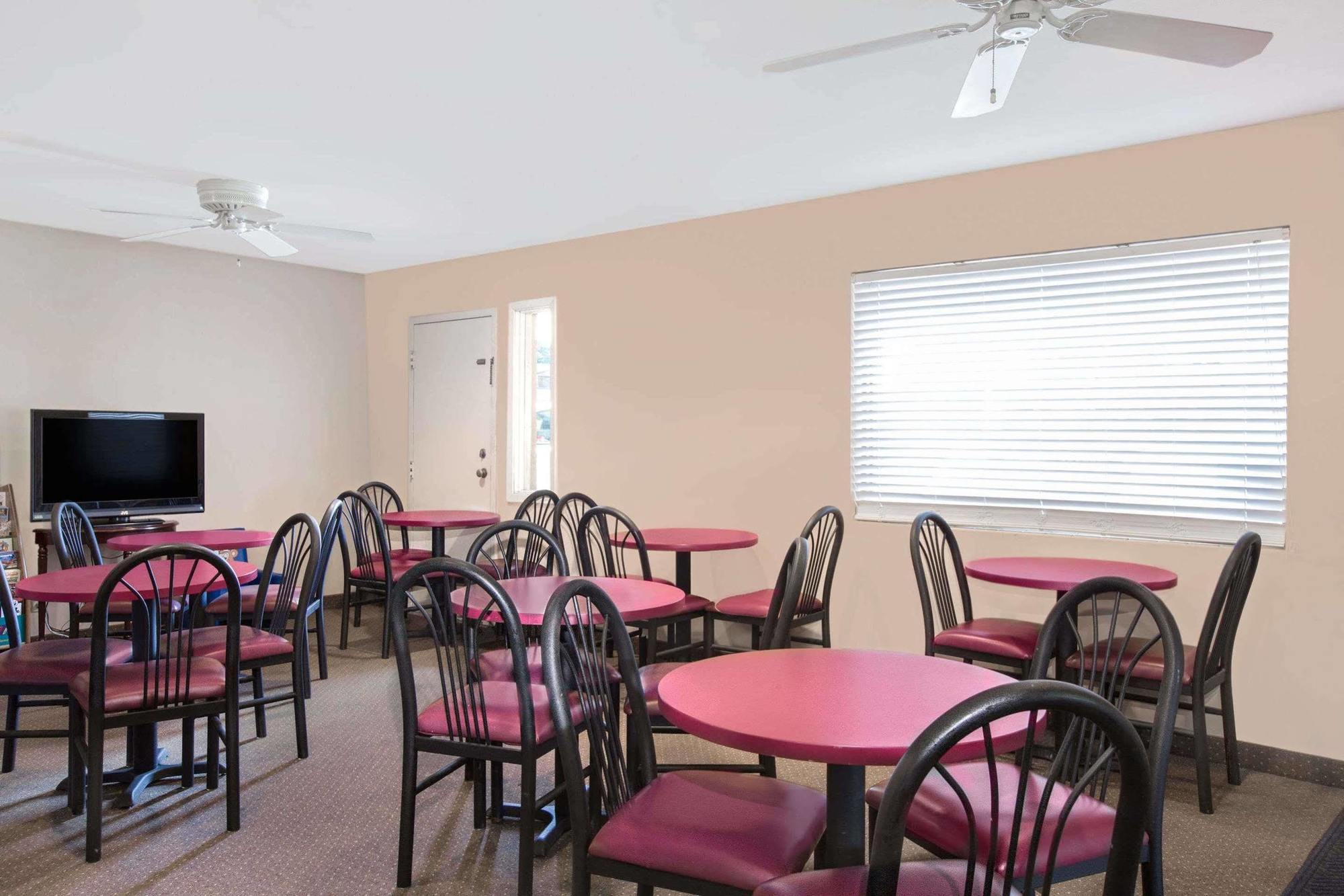 Travelodge By Wyndham Lafayette Ngoại thất bức ảnh